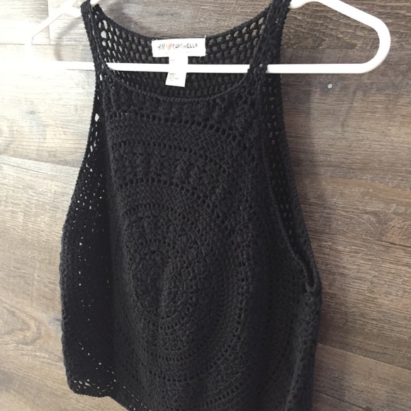 Tops - ‼️Donating Soon‼️ Bundle to save❗️Black Crop Top